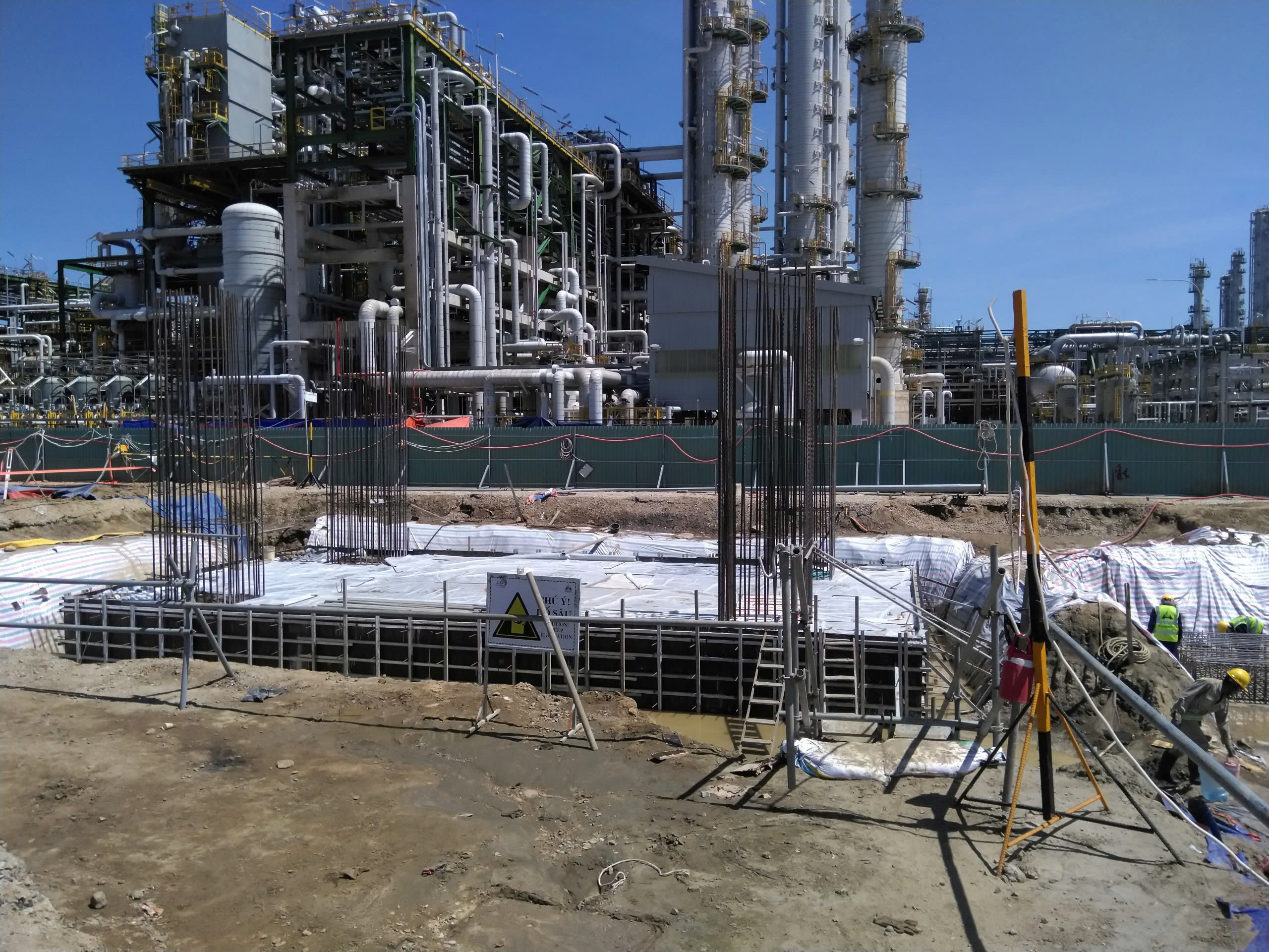 Dự án Cải tiến Tổ hợp Hóa dầu Miền Nam Việt Nam LSP - Gói Điều chỉnh Nhà máy Olefins, Công tác Xây dựng ngầm