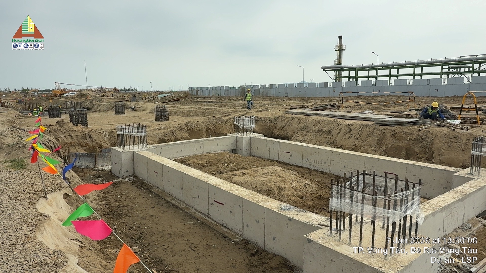 Dự án Cải tiến Tổ hợp Hóa dầu Miền Nam Việt Nam LSP - Gói Móng Piperack Khu vực Process Unit
