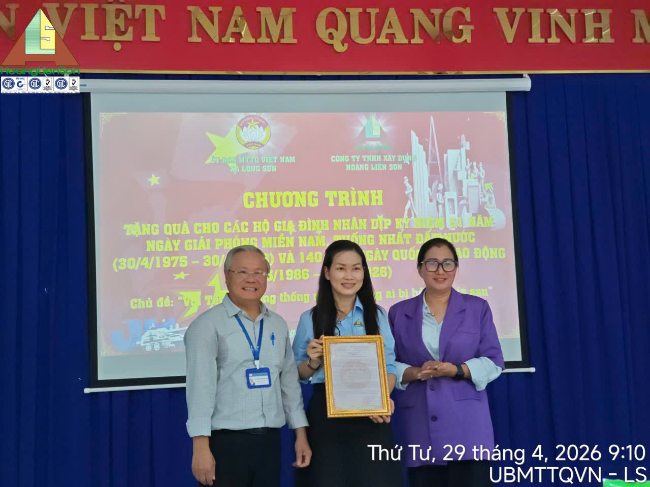 z7773863682222_e4cf2069e5e8c6037f1973b6210e9b75